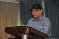 Mr. Vishwa Deepak Arora  cracking a hilarious joke with the audience